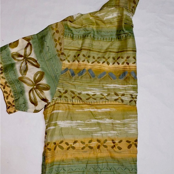 The Territory Ahead Hawaiian/Aztec  Sz M - Picture 4 of 7